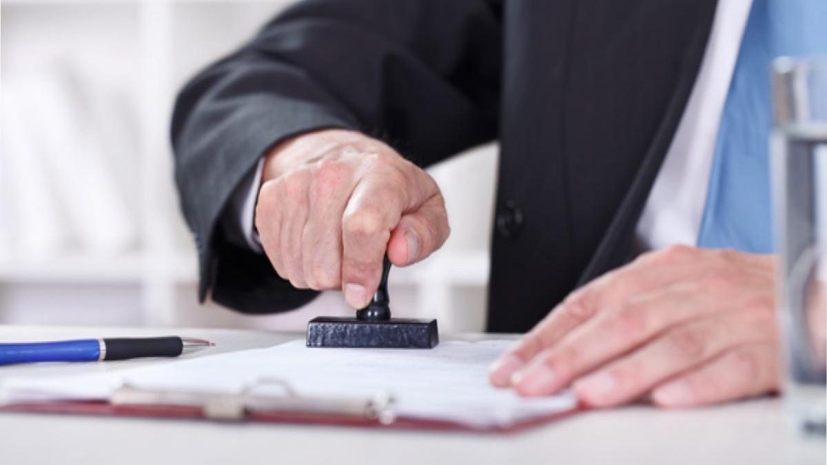 The Vital Role of Notary Public Translation Services
