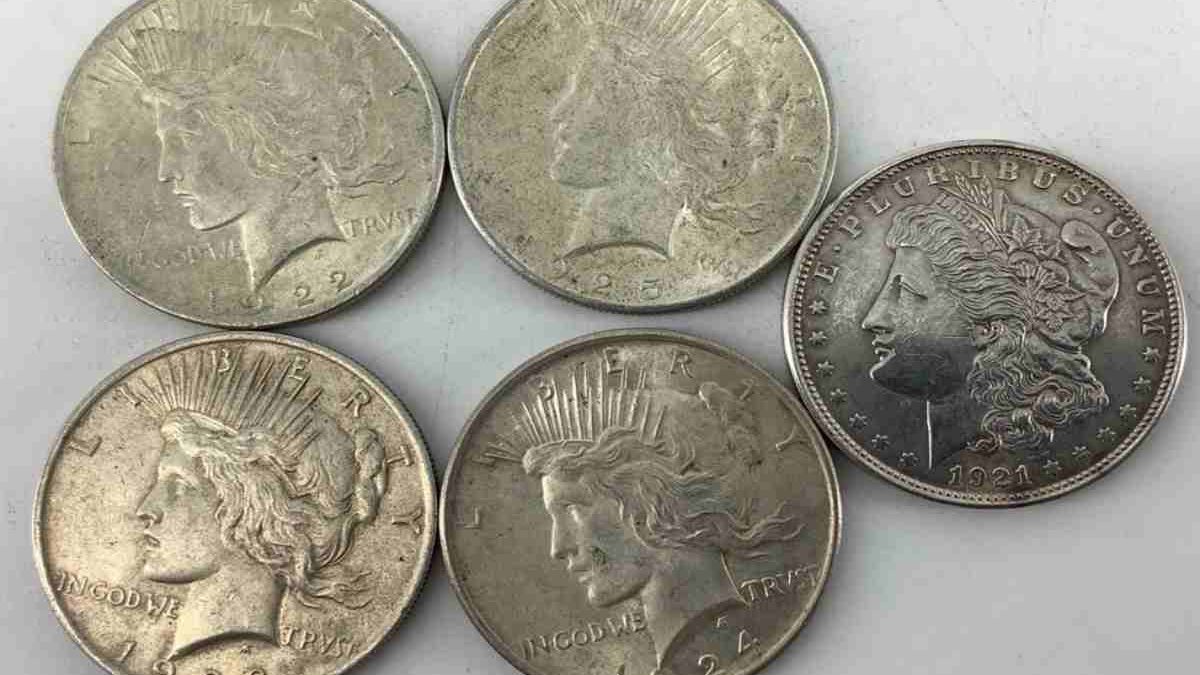 How to Buy the Right Silver Dollars for Your Portfolio